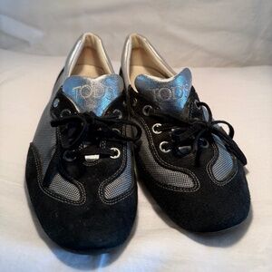 Vintage Tod's Black and Silver Sneakers